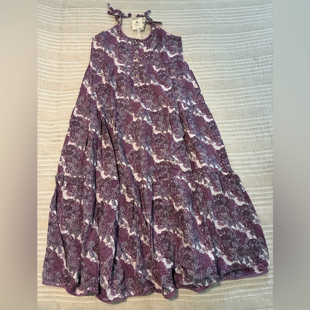 Kate Quinn floral maxi dress - Picture 1 of 4